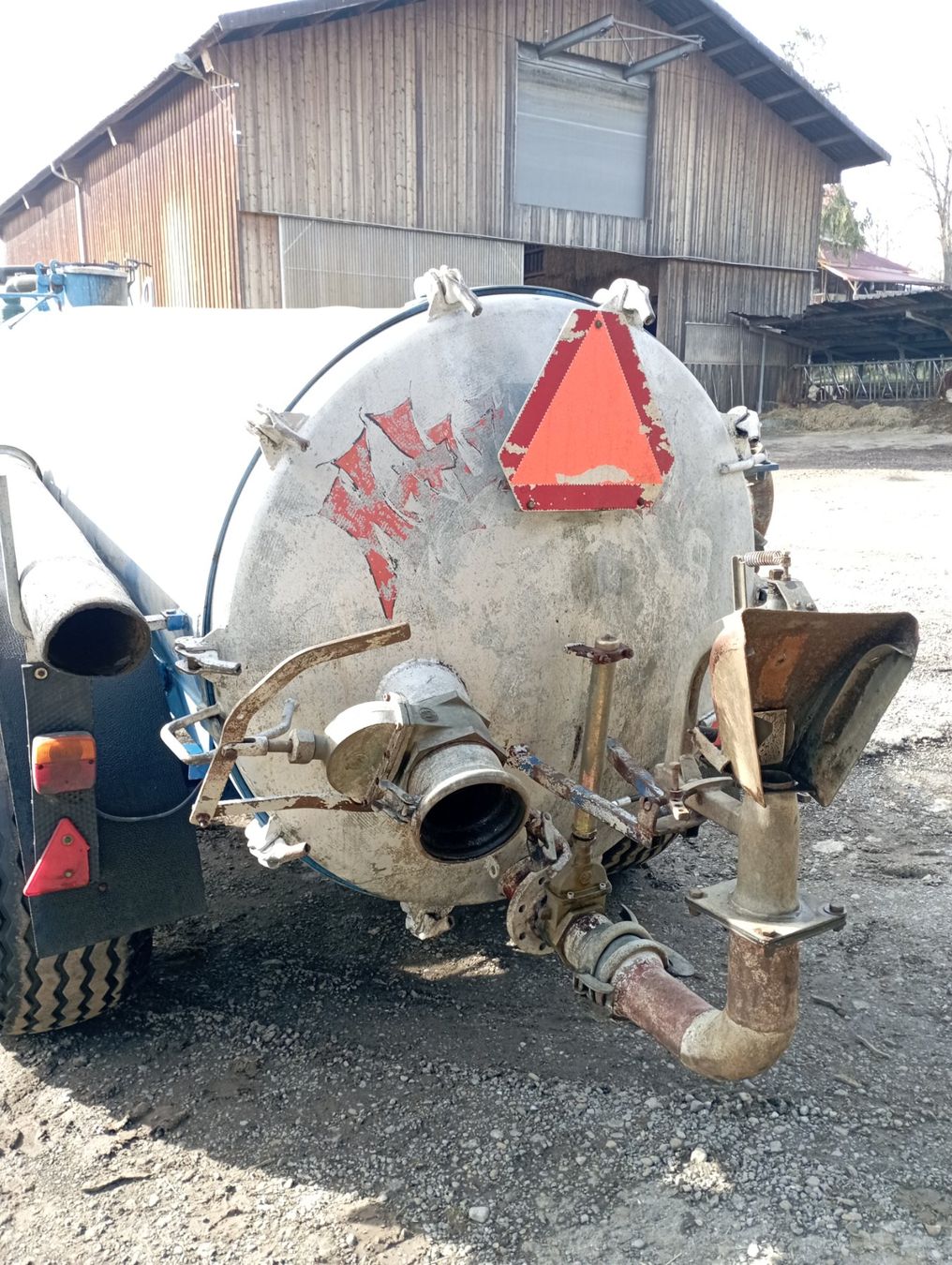 Accessori: Güllenfass 6000 Liter – Usato da Zwillikon venduto da kramer714 3