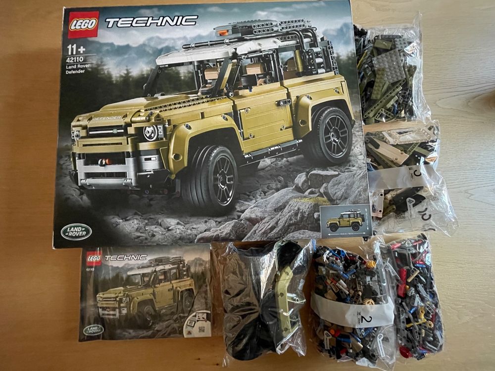 LEGO Technic 42110 - Land Rover Defender (Gebraucht) in Zürich für CHF ...