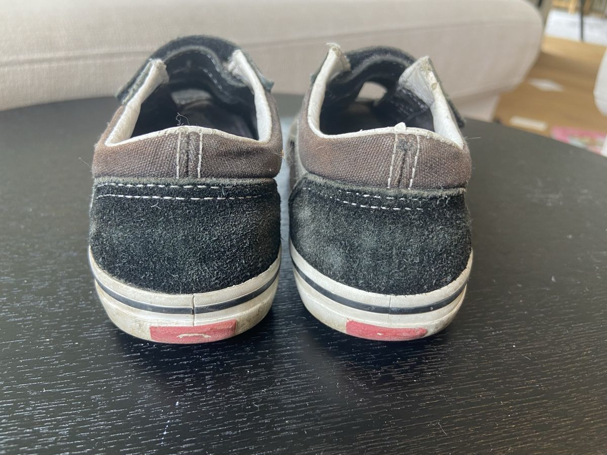 Vans Scarpe per ragazzi: Vans Old Skool Kinderschuhe, Schwarz, Grösse 26.5 – Usato da Brig venduto da jch_rq8z 1
