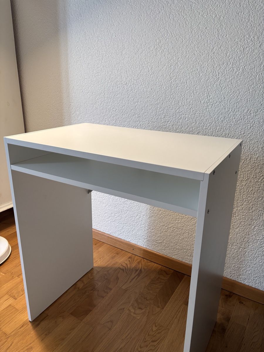 Ikea Bureaux: Ikea Torald Schreibtisch – Neuf (Voir description) à Bern par alicja517 4