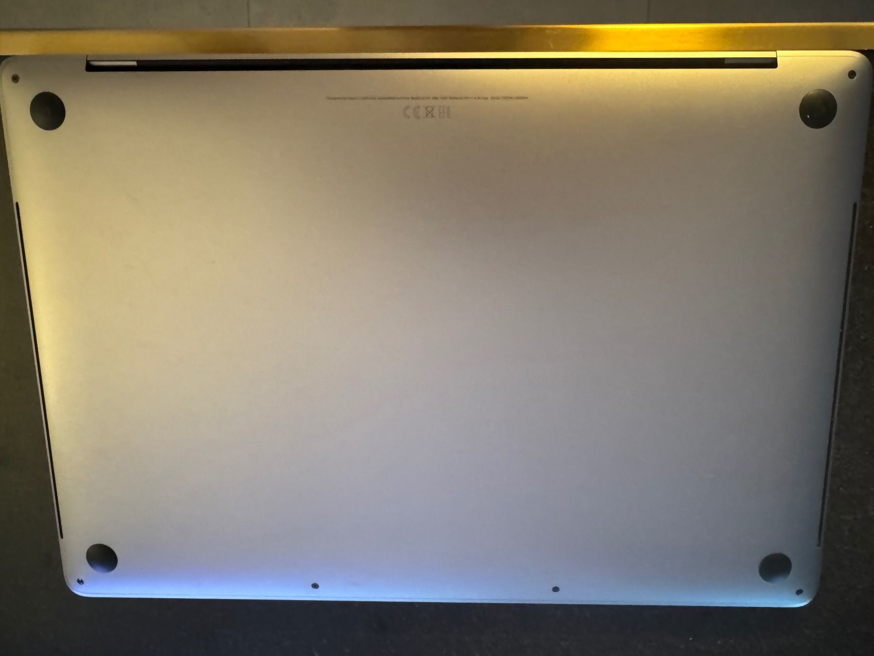 Apple PC: MacBook Apple Pro 16 - 1ère main - état impeccable – Usato da St-Aubin-Sauges venduto da Vente-Articles 5