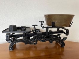 Antike Waage mit Gewichten, Vintage,  dekorativ!
