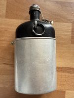 Feldflasche alt mit Becher MZ1941