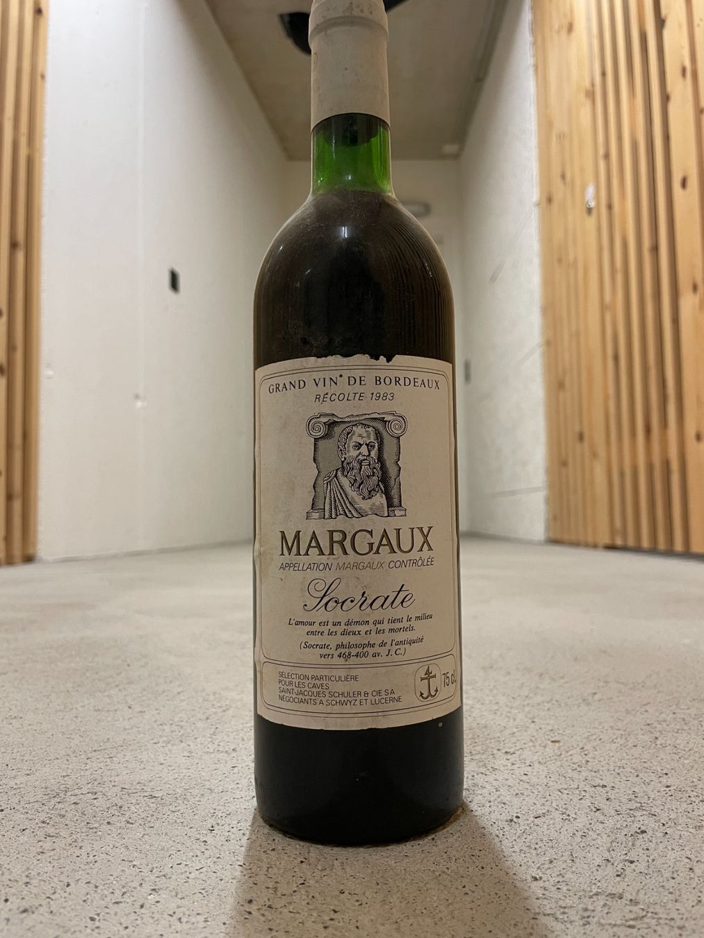 Wein: Bordeaux Margaux Socrate – 1983 – Neu und originalverpackt aus Zug von visualspectrum 1