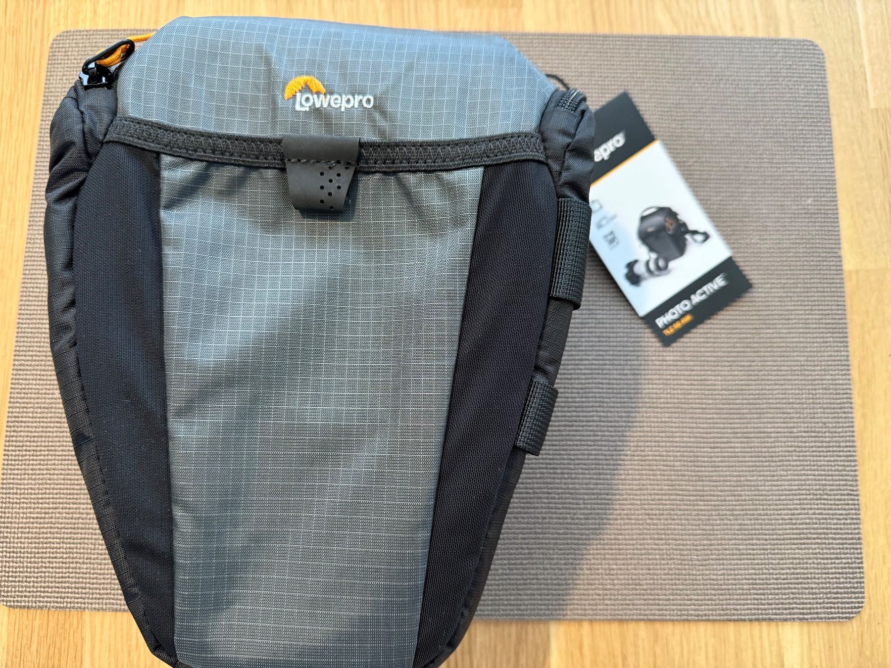 Lowepro Borse: Lowepro Kamera-Tasche NEU – Nuovo (secondo la descrizione) da Köniz venduto da cone_cry 2
