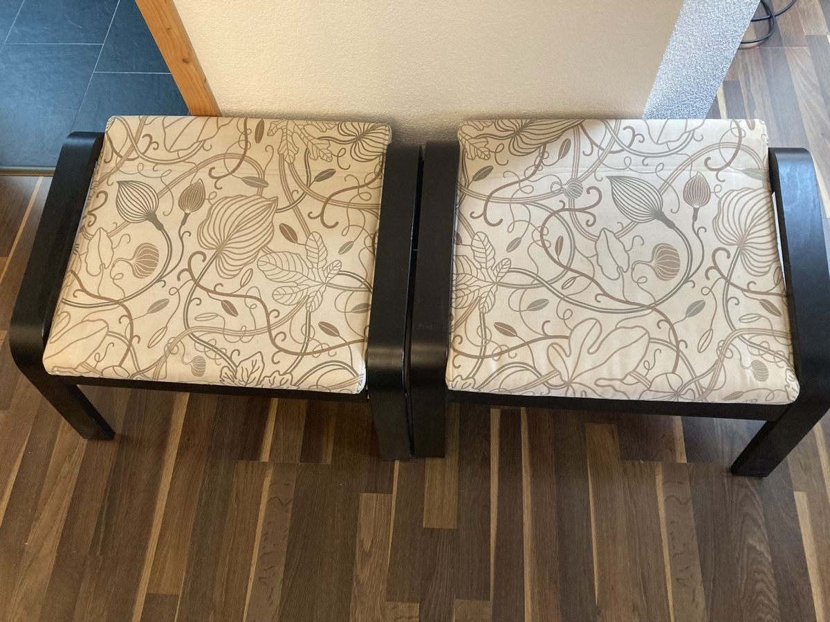 Ikea Hocker: Höcker 2Stück – Gebraucht aus Wallenwil von Clare1