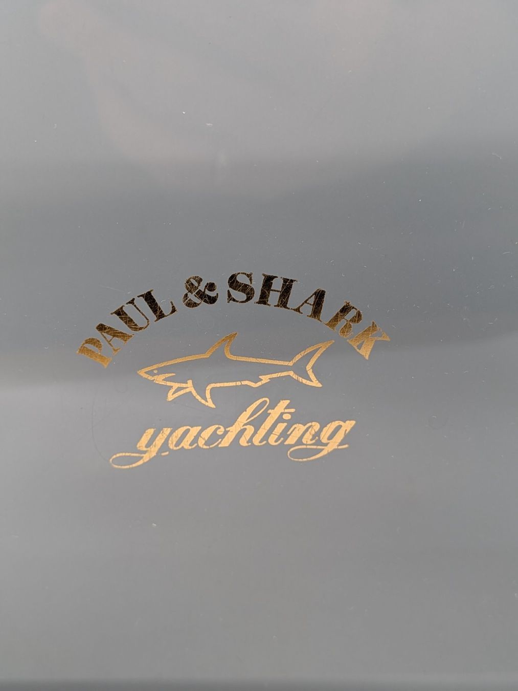 Paul & Shark Valigie: Plexiglas Koffer Paul & Shark Yachting – Usato da Emmen venduto da magelan 1