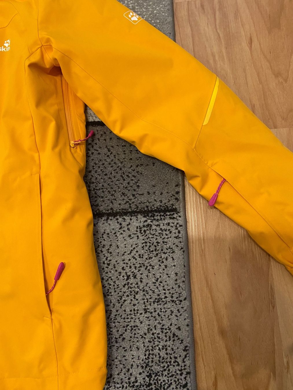 Jack Wolfskin Jacken: Skijacke Jack Wolfskin Damen – Gebraucht aus Matten b.Interlaken von steffi020 1