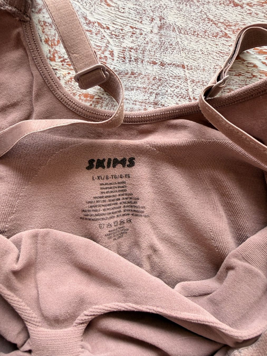 Skims Altra biancheria intima: SKIMS Body – Nuovo (secondo la descrizione) da Männedorf venduto da jad_l7jg 2
