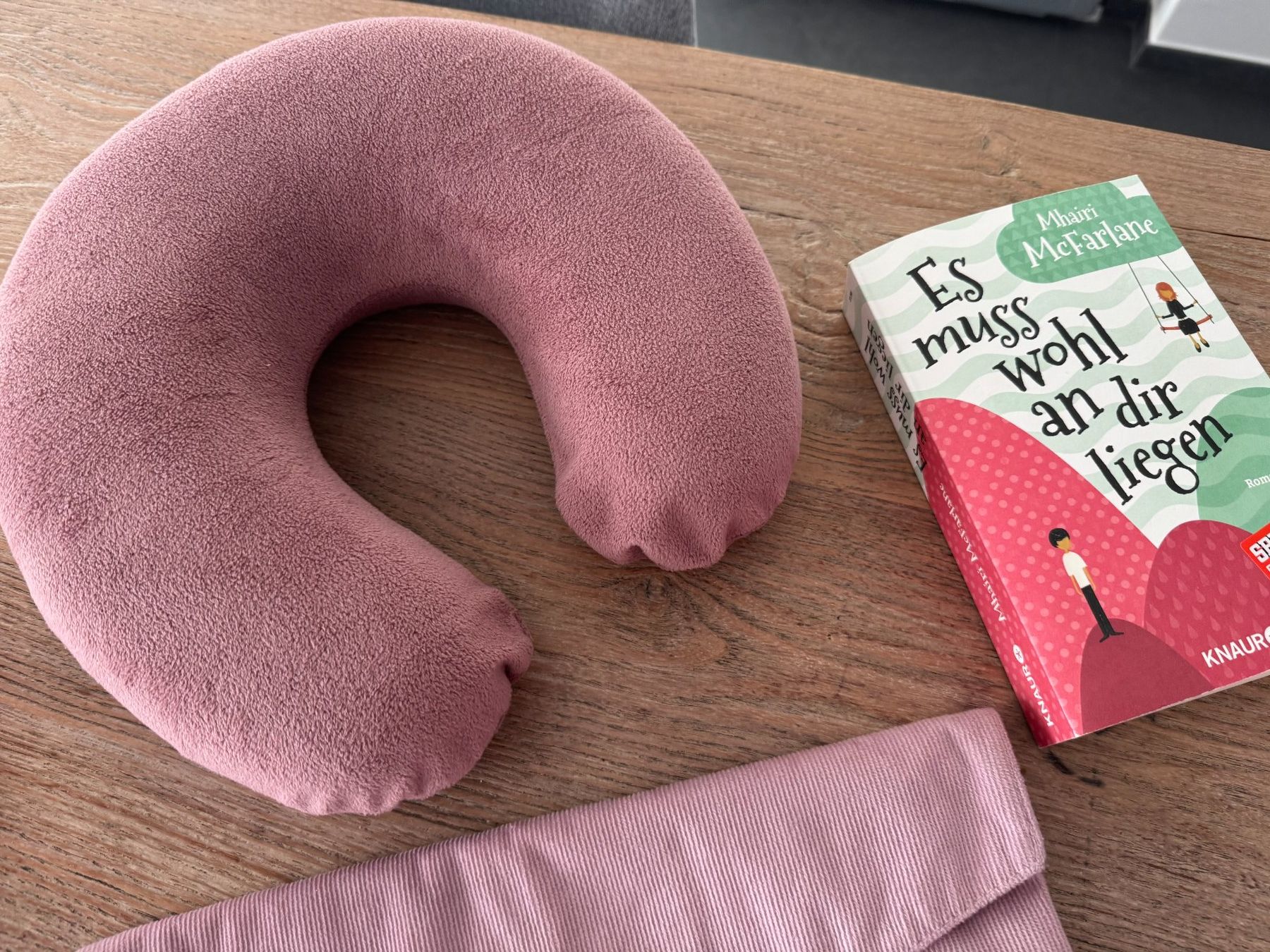 Kleiderpakete & -sets: 4 Stk. Mädchen Set – Gebraucht aus Bonstetten von MJ45 1