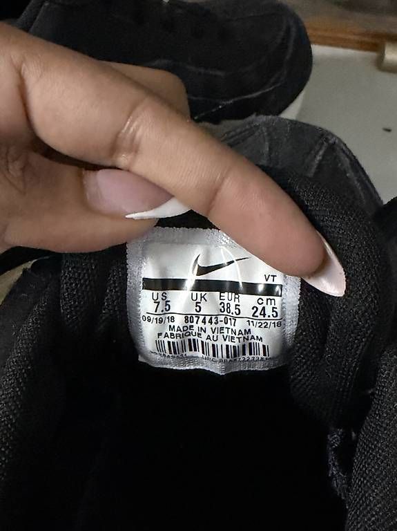 Scarpe da uomo: Schwarze Nike Air Max 95  – Usato da Hölstein venduto da Pivu 3