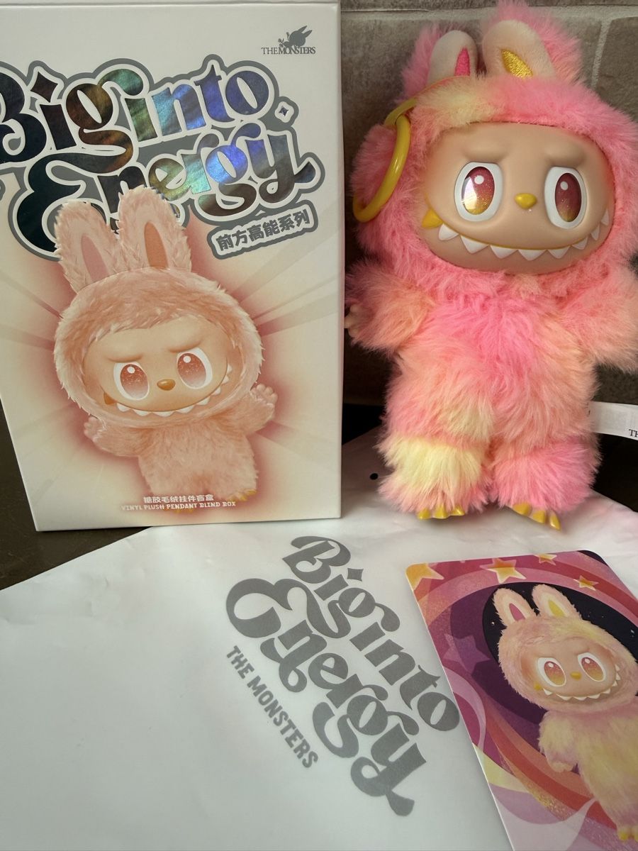 Pop Mart Statuette: The Monsters Labubu big into Energy Loyality – Nuovo e nell'imballaggio originale da Goldswil venduto da Sonic77