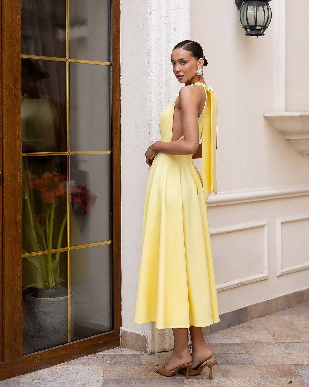 Vestiti: Yellow Elegant Midi Dress with Bow Size: M – Nuovo e nell'imballaggio originale da Zürich venduto da Ms.Me-Fashion 2