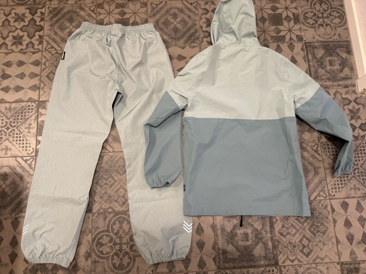 Rukka Lotti & Set di vestiti: Rukka Regenhose Jacke Gr. 140 – Usato da Winterthur venduto da tanscha 1