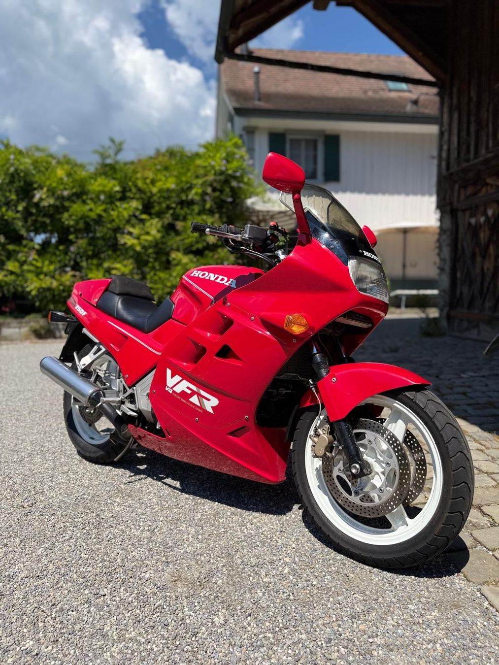 Honda Touring: Honda VFR 750 RC 24 – D'occasion à Neukirch-Egnach par Sachsmaen 6