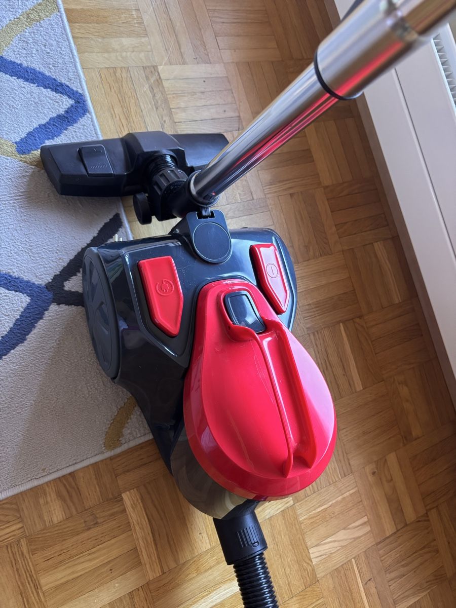 Aspirapolveri & Accessori: Aspirateur comme neuf marque Proline – Nuovo (secondo la descrizione) da Genève venduto da eli_9fd5 2
