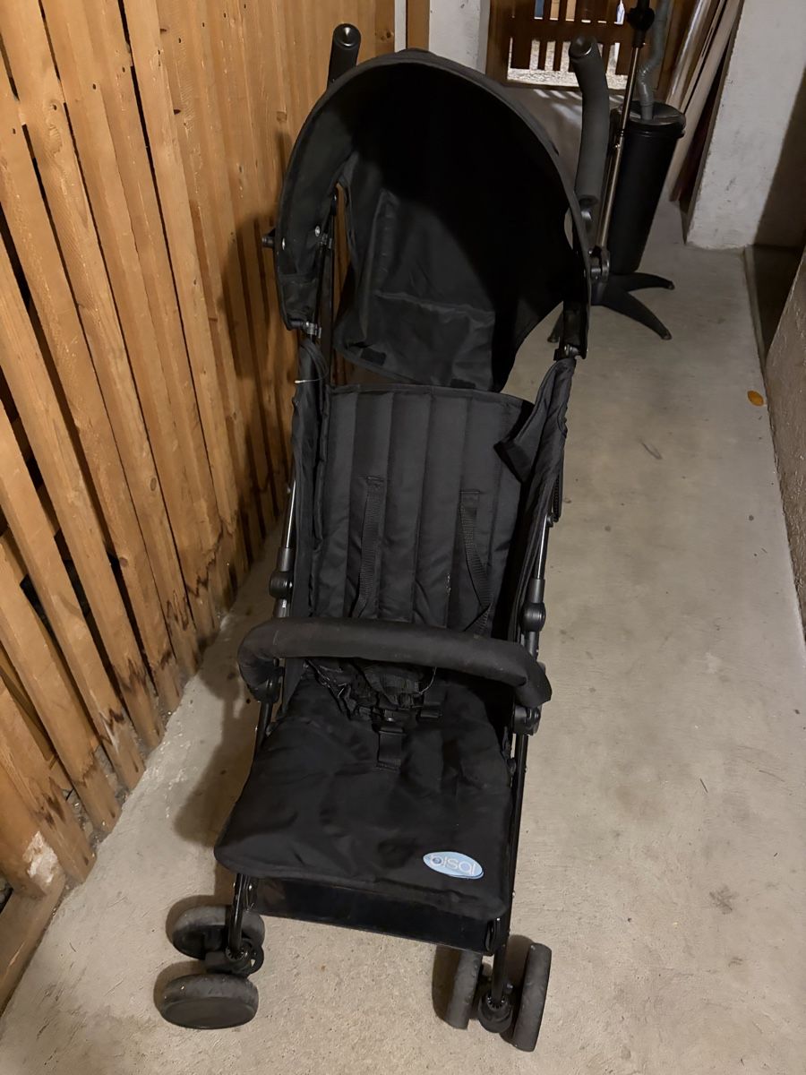 Carrozzine: Kinderwagen/Buggy – Usato da Frauenkappelen venduto da SSCN01