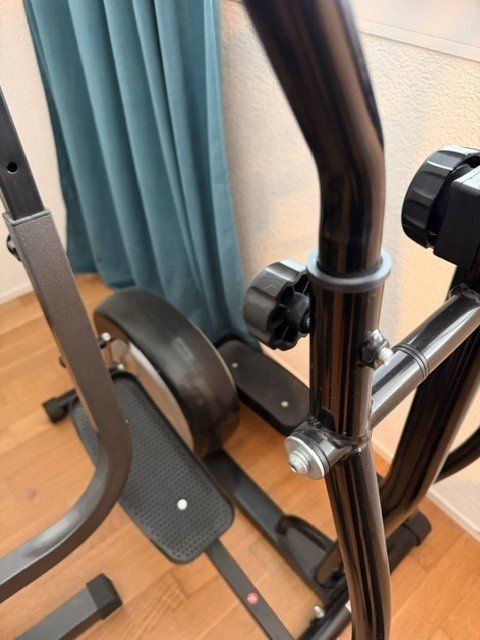 TecTake Hometrainer: Crosstrainer MET705 mit Trainingscomputer zu verkaufen – Usato da Möhlin venduto da Lisalisa02 2
