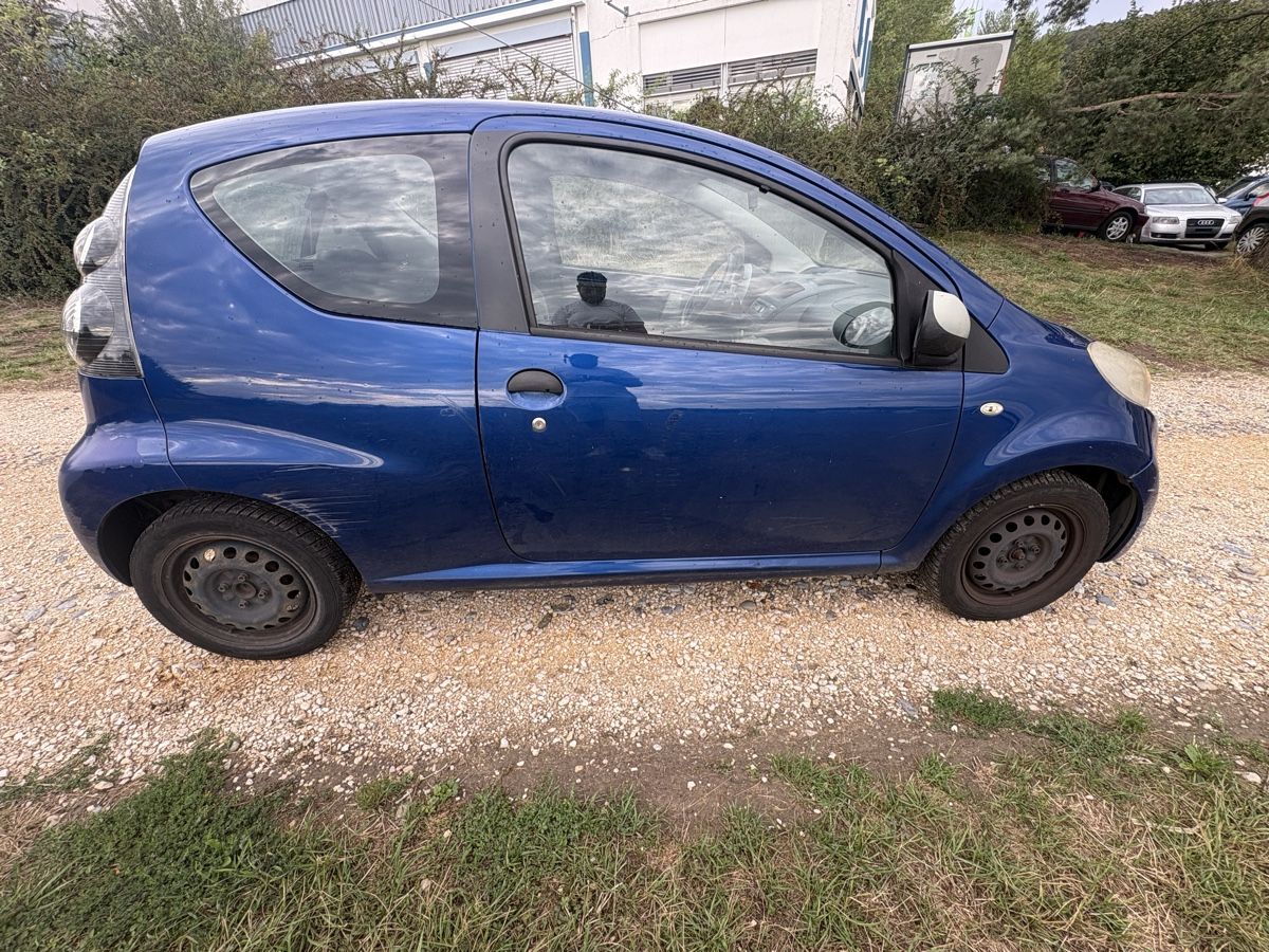 Citroën Automobili: Citroën C1 1.0 – Usato da Gals venduto da aya_p7pd 3