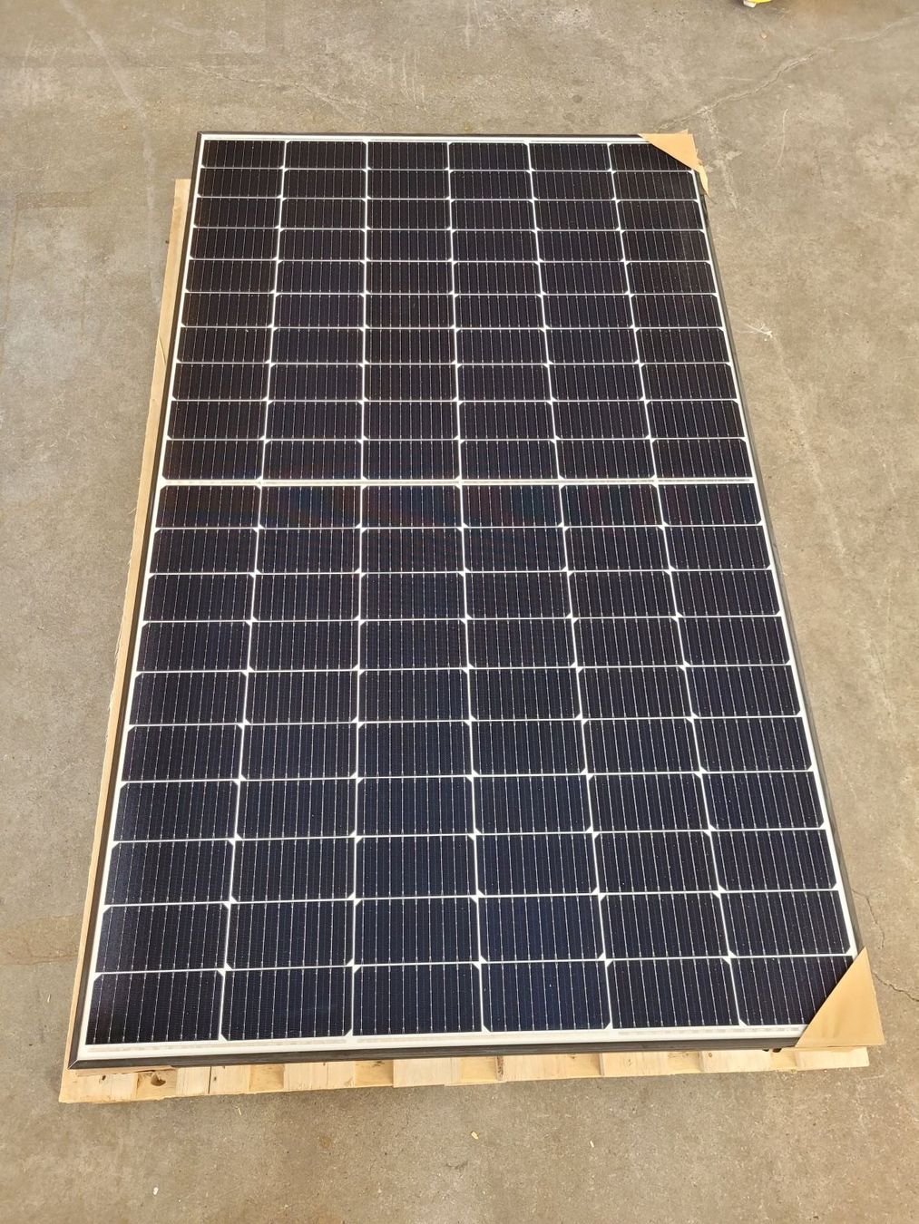 Zendure Caricabatterie: Balkonkraftwerk 4 Panel, Zendure Hyper2000, Speicher 3.84kWh – Nuovo (secondo la descrizione) da Sulz LU venduto da Elektrofachverkauf 2