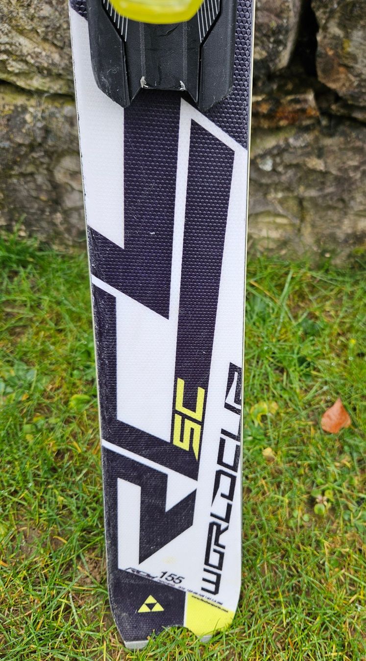 Sci: Fischer RC 4 Carving Ski 155 cm – Usato da Bachenbülach venduto da gmlbabue 2
