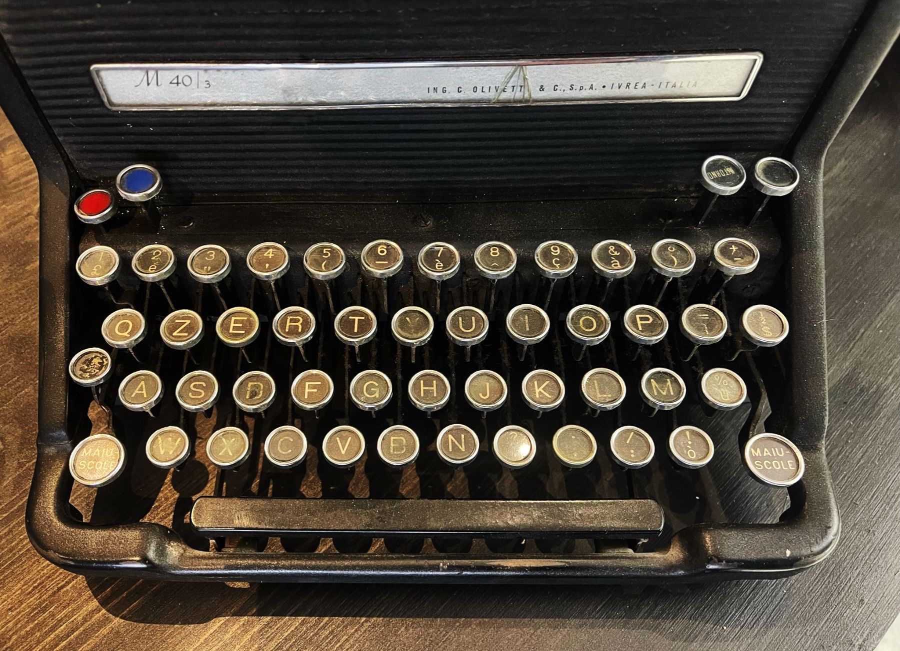 Olivetti Macchine da scrivere: Macchina da scrivere Olivetti M40/3 – Usato da Lugano venduto da 2ha_689s 4