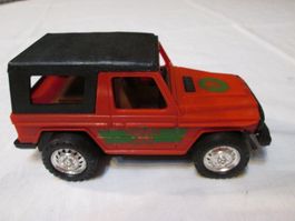 Jeep vintage rouge 230G - cabriolet jouet (48)