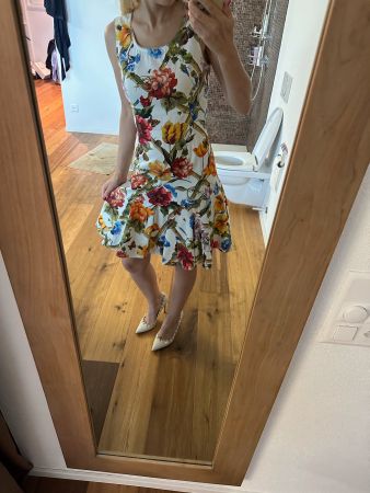 Kleid Dolce Gabbana - grosse IT 38 = 34 europa