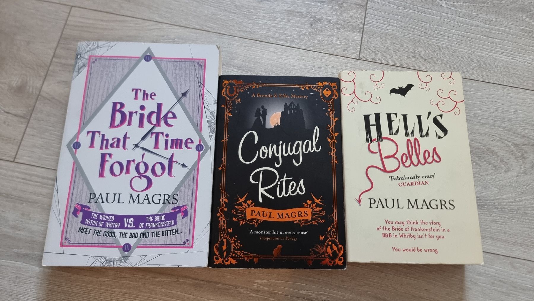 Bücher: Paul Magrs Romane: The Bride, Conjugal Rites, Hell's Belles – Gebraucht aus Wigoltingen von Zuckerfee84