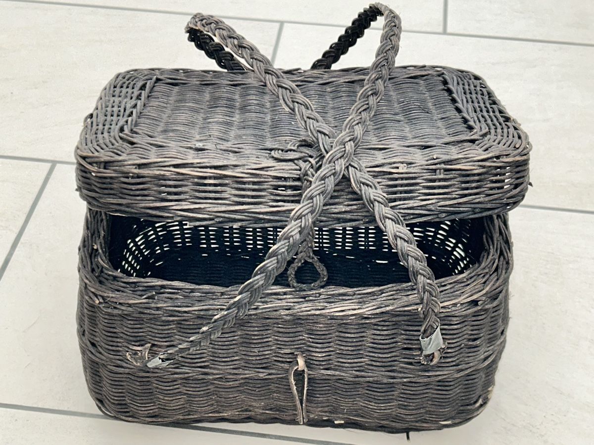 Sonstige Antiquitäten & Kunst: Antiker Biedermeierkorb – Gebraucht aus Düdingen von Reconflo 2
