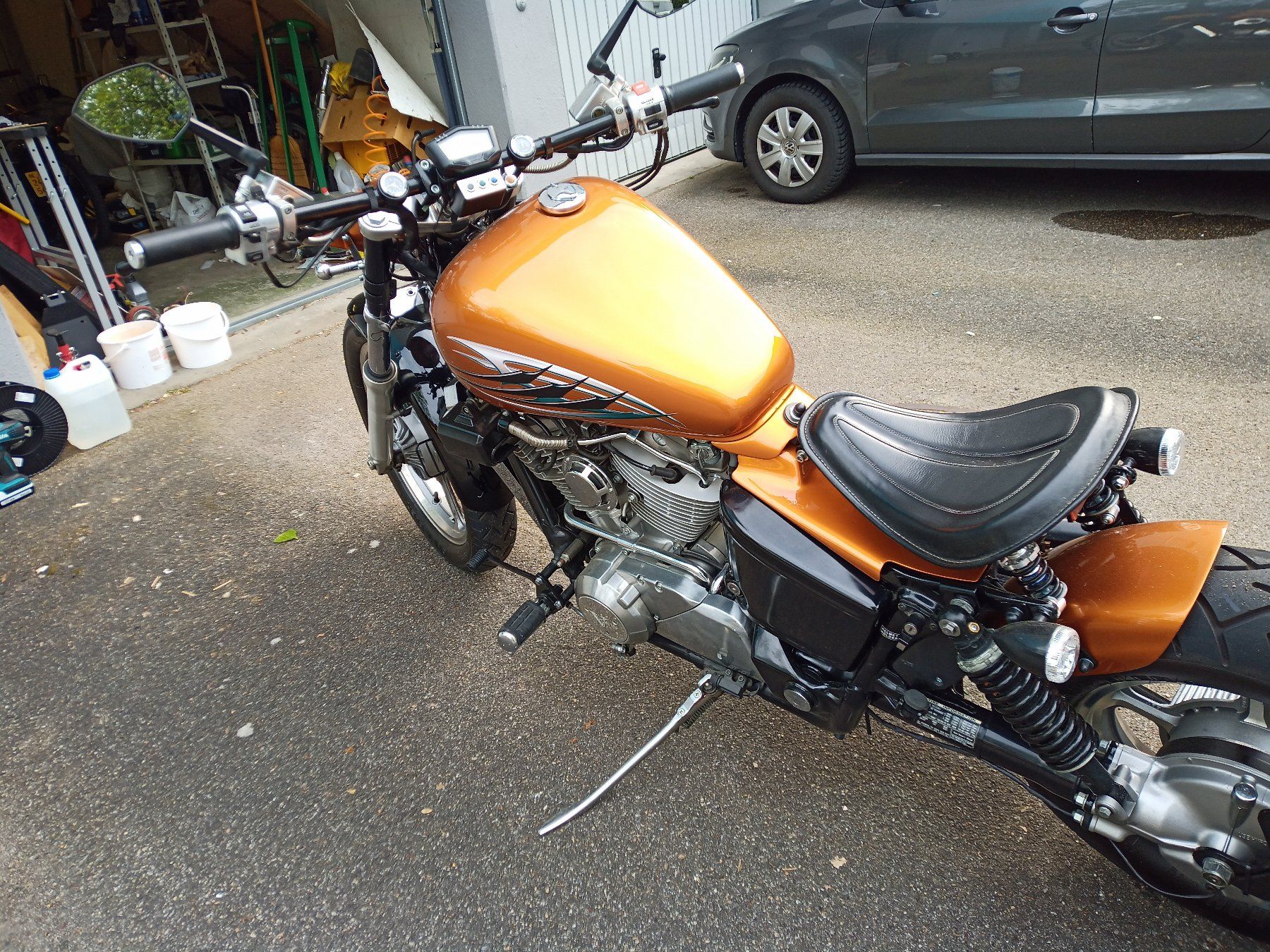 Honda Altro: Honda Shadow 1100 Bobber – Usato da Studen BE venduto da kissyves05 2