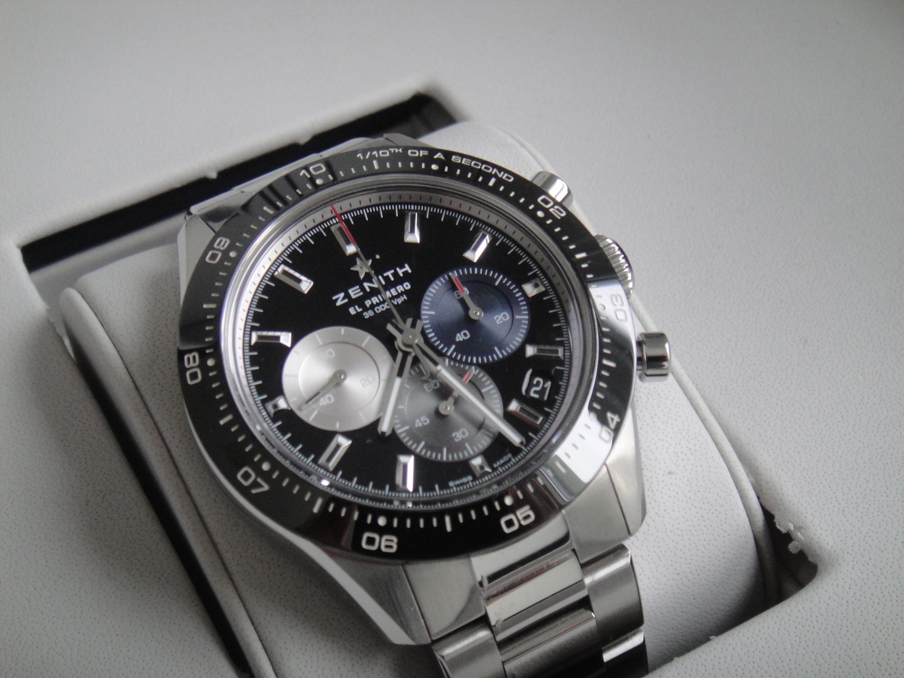 Zenith Orologi: Zenith / Chronomaster Sport / Neuwertig – Usato da Biberist venduto da keine-ursache 1