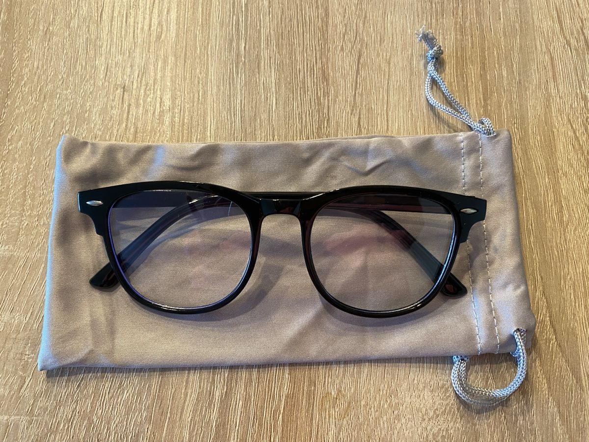 Brillen & Gläser: Blaulichtfilter Brille schwarz Neu – Neu und originalverpackt aus Ittigen von carpediempotato