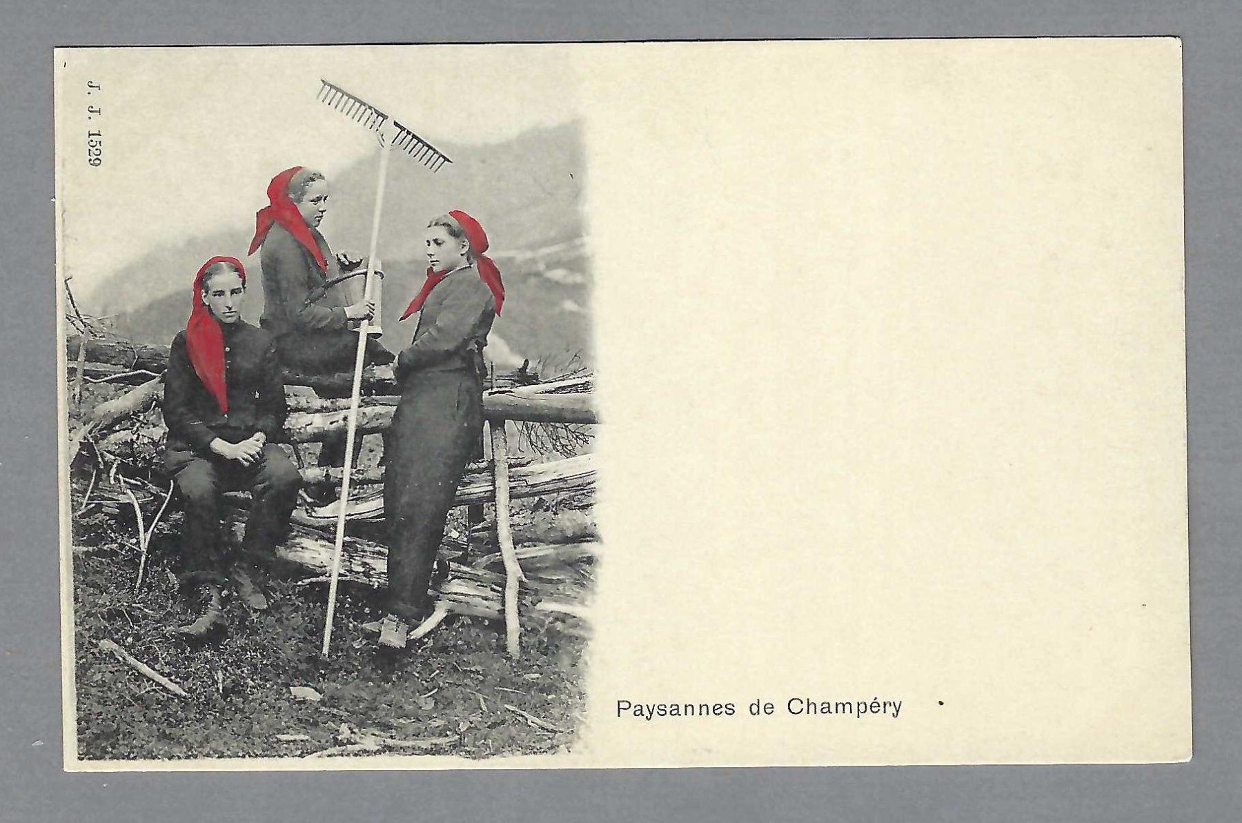 Cartoline postali: PAYSANNES DE CHAMPÉRY, * – Usato da Pura venduto da ulisse1957