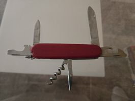 🔴 Victorinox Taschenmesser – rot