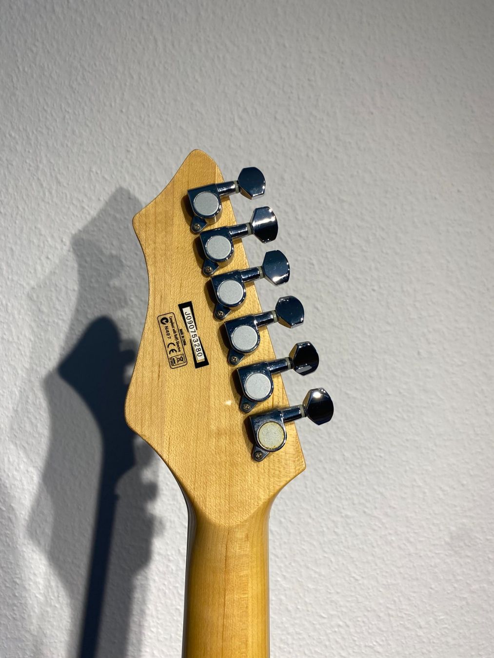 Ibanez Musikinstrumente: Ibanez Jetking 4 mit Bigsby – Gebraucht aus Zug von sportsandmanytrees 5