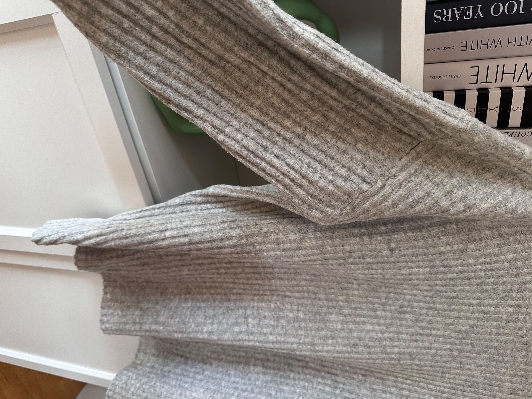 Maglioni & Felpe: Rollkragenpullover Pullover a oversized fit Zara H&M – Usato da Zürich venduto da Lotta1509 4