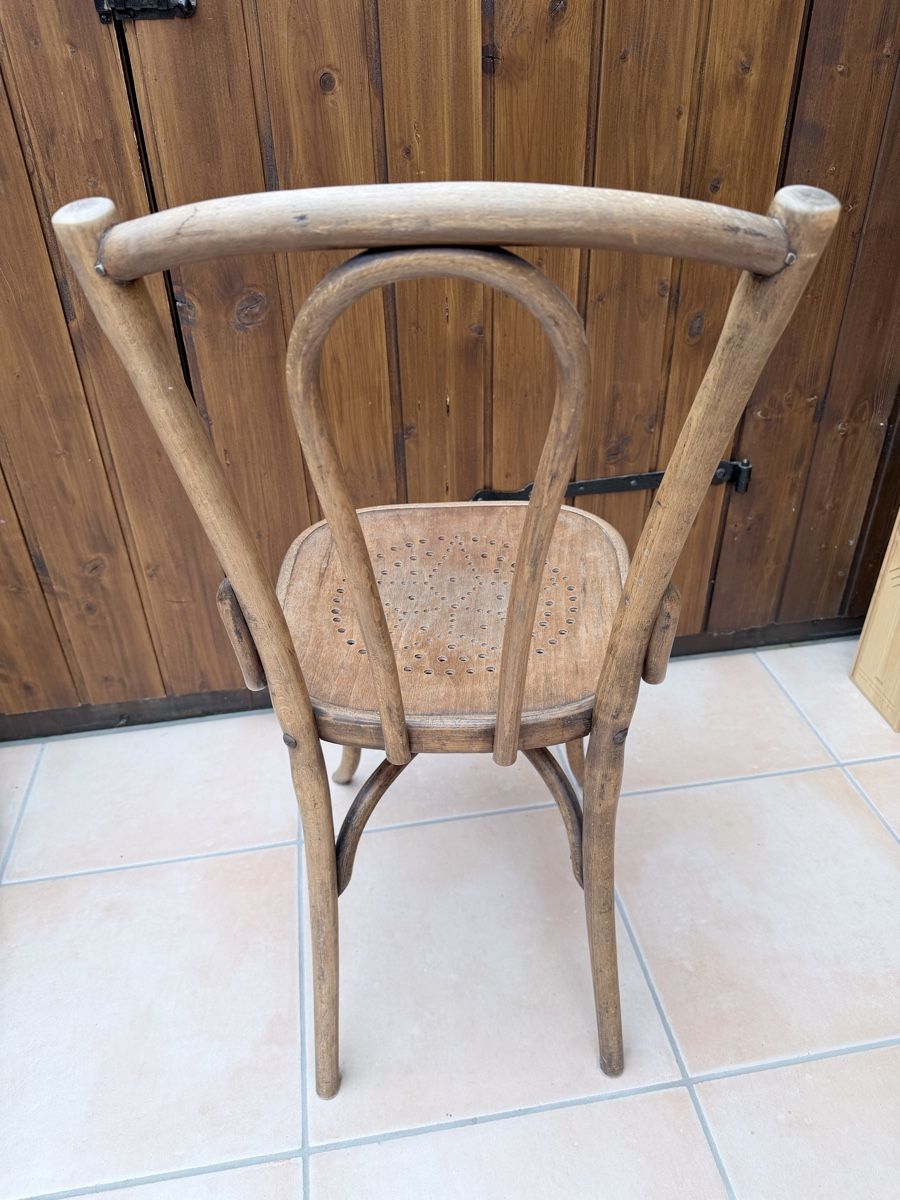 Sedie: Bugholz Stuhl traditionell Holz gebraucht – Usato da Melchnau venduto da tkoenig93 1