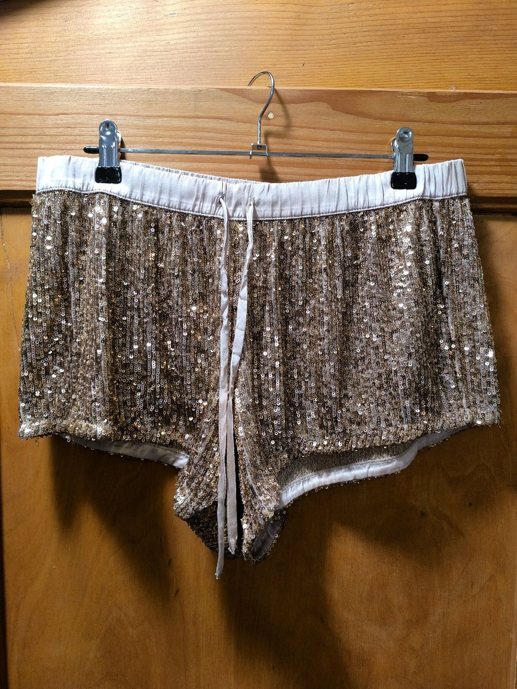 Victoria's Secret Pantaloni: victoria secret glitzer Hotpants – Usato da Zürich venduto da Italy2001 1