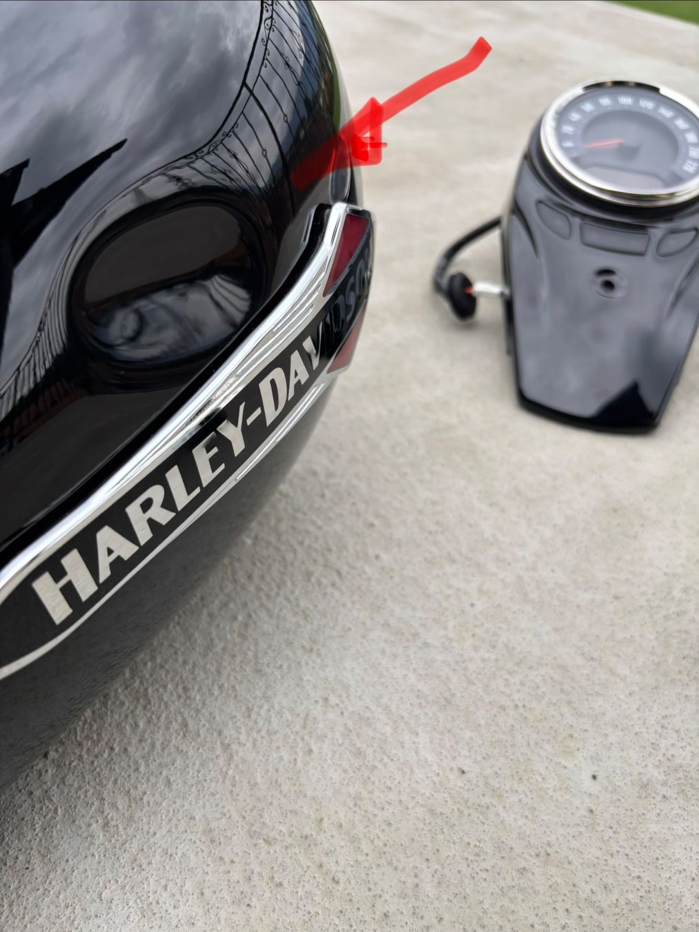 Harley-Davidson Accessori per altri veicoli: Harley-Davidson FLSL Tank – Usato da Thierachern venduto da Blaufuchs 4