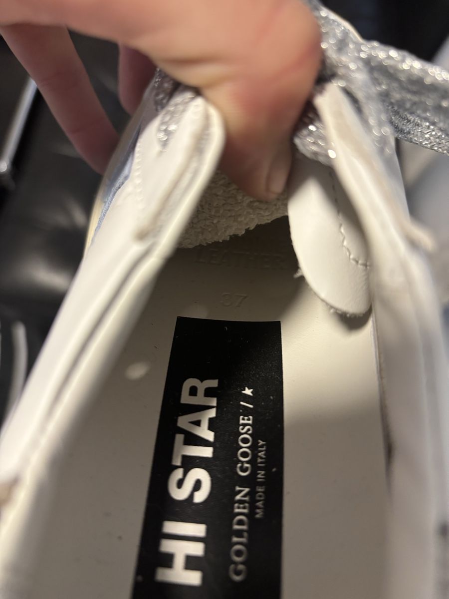 Golden Goose Scarpe da donna: Golden Goose White & Grey Pattern Sneakers – Usato da Chur venduto da Cuteclothes7k 3
