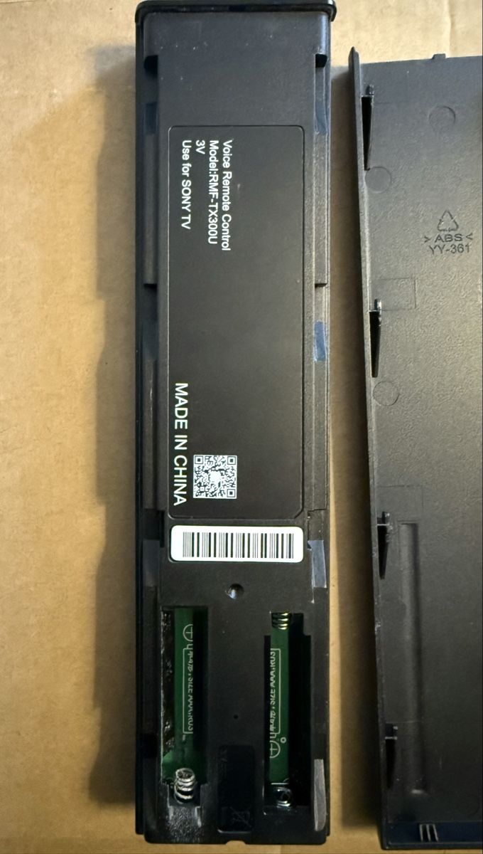 Sony Telecomandi: Sony Voice Remote Control (Original)- Model RMF-TX300U – Usato da Moosseedorf venduto da ram_c65w 2