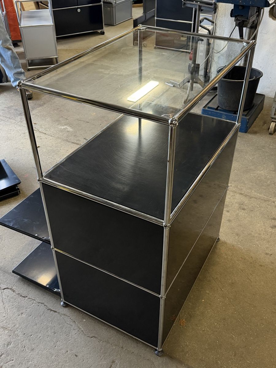 Commodes: USM Haller - 1x3 - Noir – D'occasion à Puidoux par nic_5zf7 1