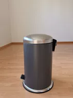 Abfalleimer Badezimmer