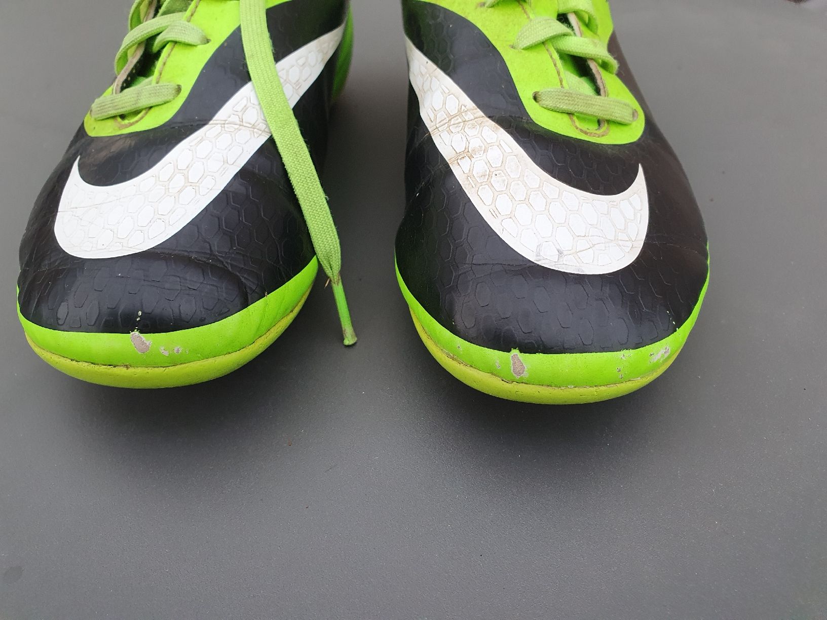 Nike Scarpe da uomo: Fussballschuhe Nike Hypervenom, Grösse 33, gebraucht – Usato da Steinach venduto da Xamax18 1