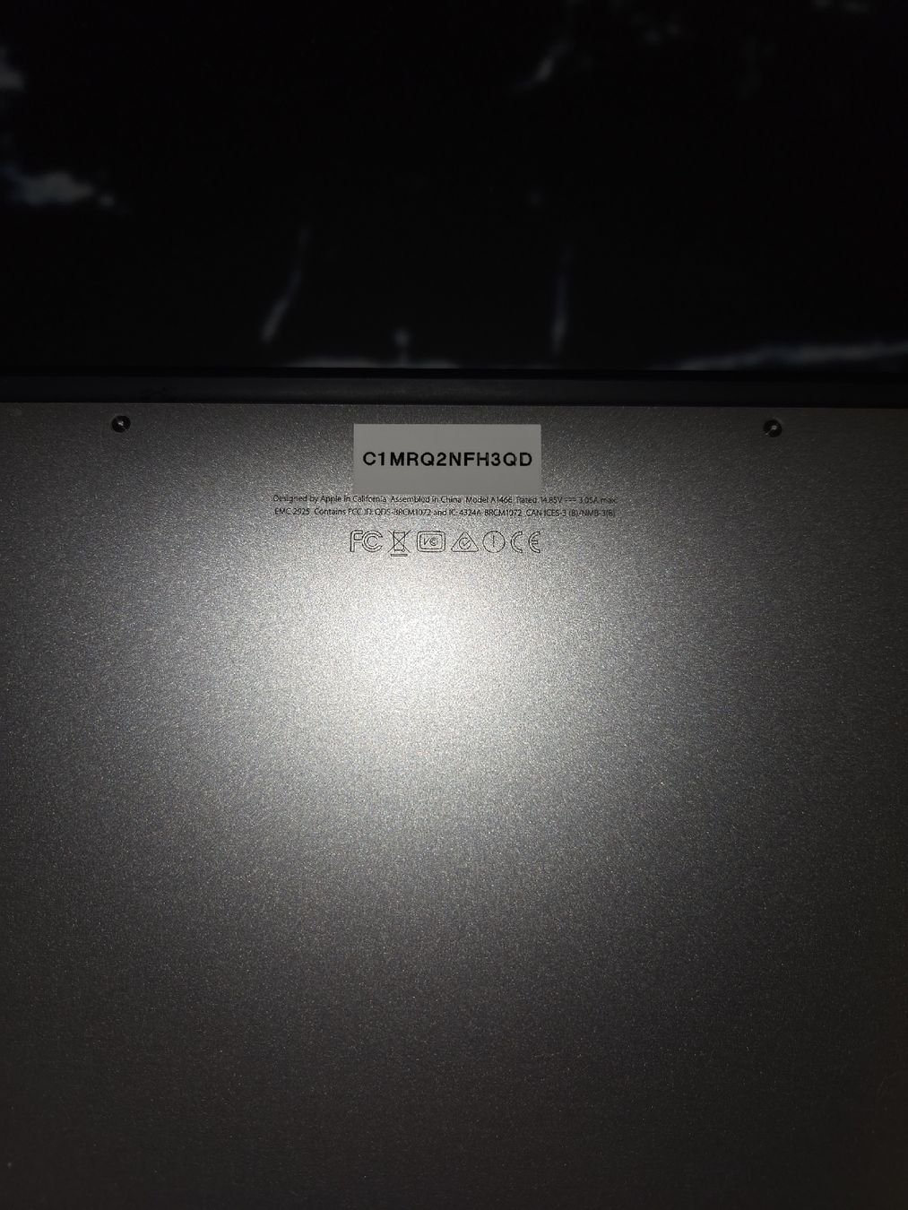 Apple Notebook: MacBook Air 13" A1466 2017 mit Ladegerät & Tasche – Usato da Morschach venduto da bluefisch396 2