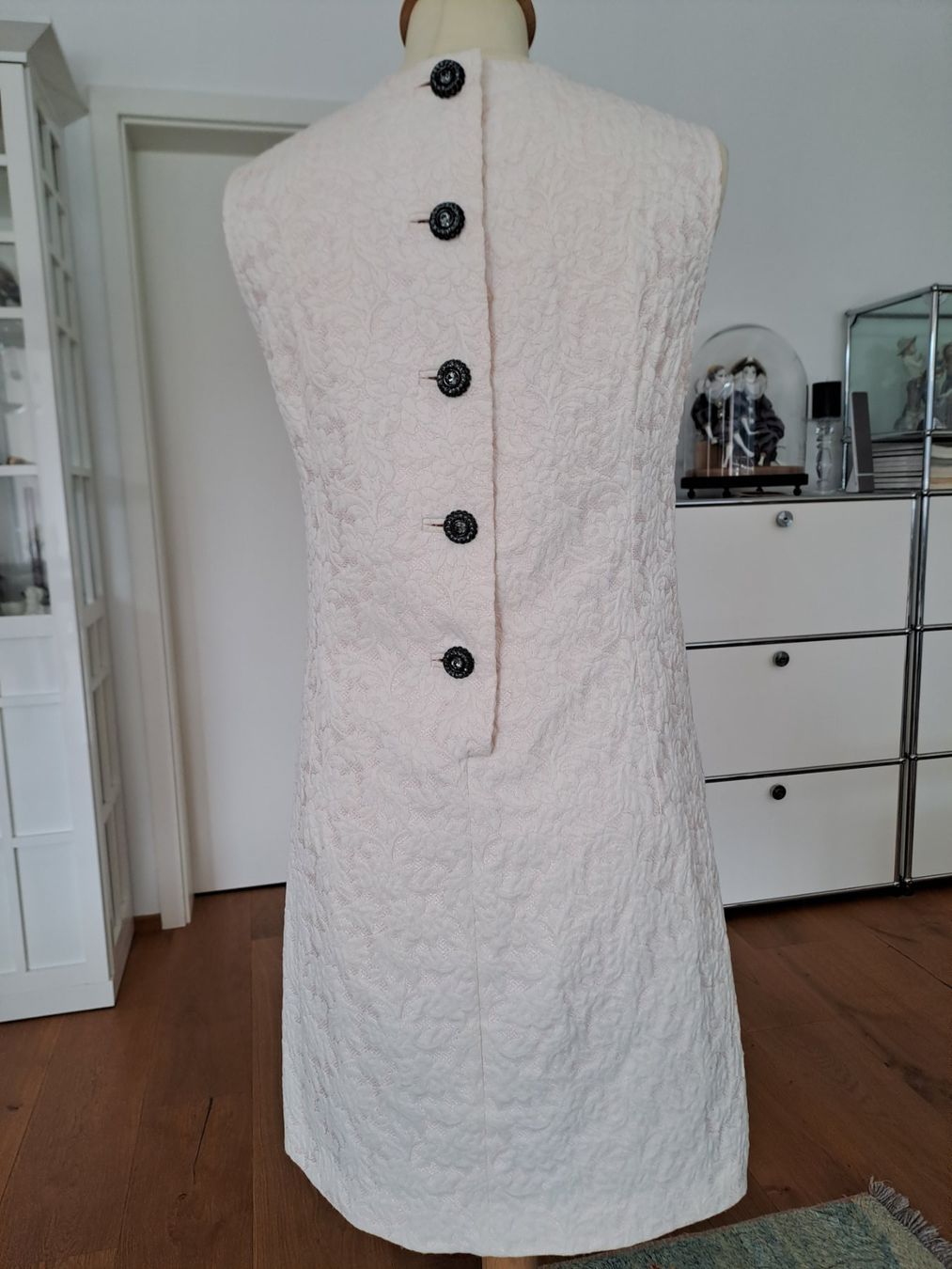 Vestiti: Brokat Kleid – Usato da Mettau venduto da Rewima 3