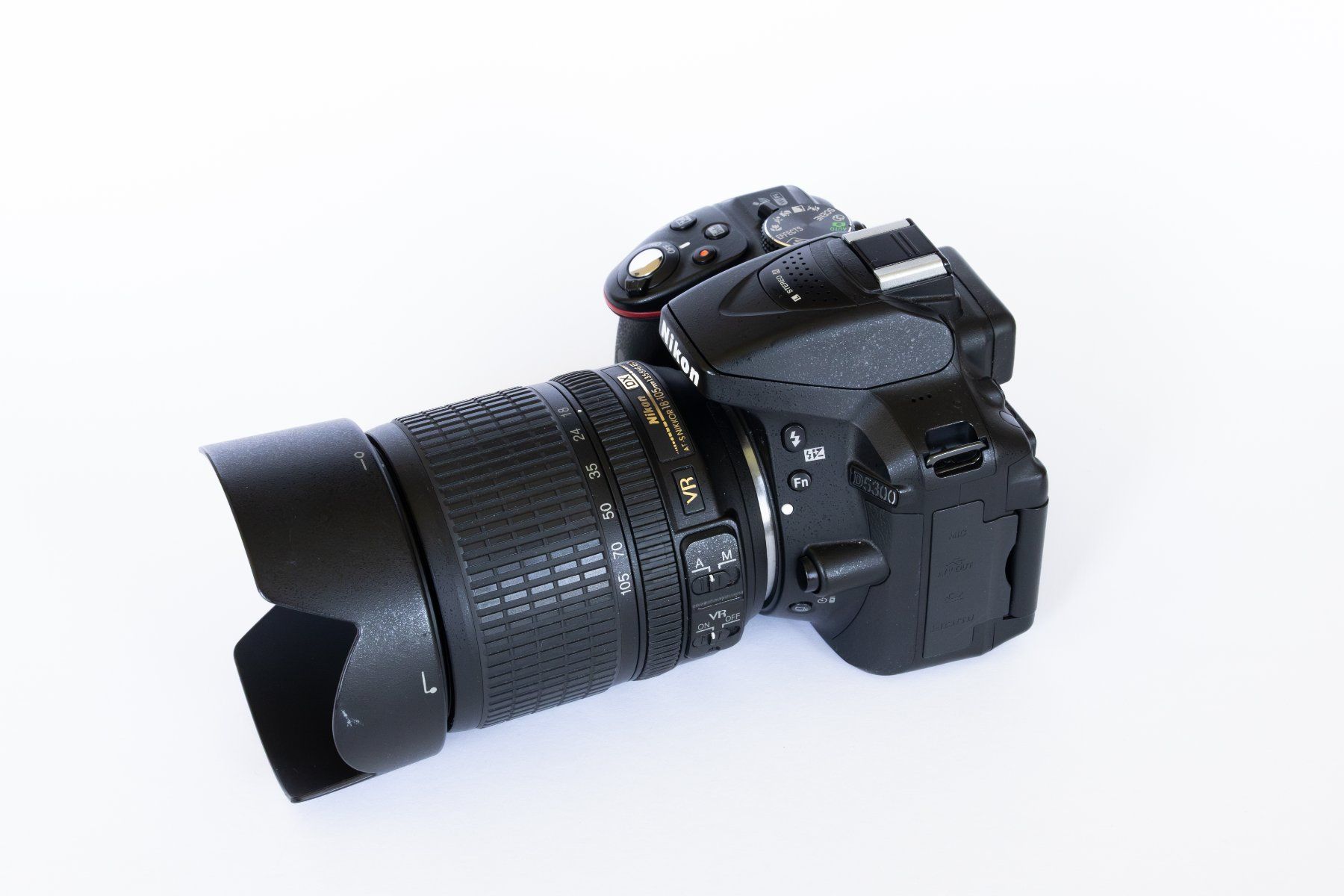 Nikon Appareil photo: Nikon D5300 Digital SLR Kamera Kit mit 2 Objektiven – D'occasion à Wädenswil par marho 3