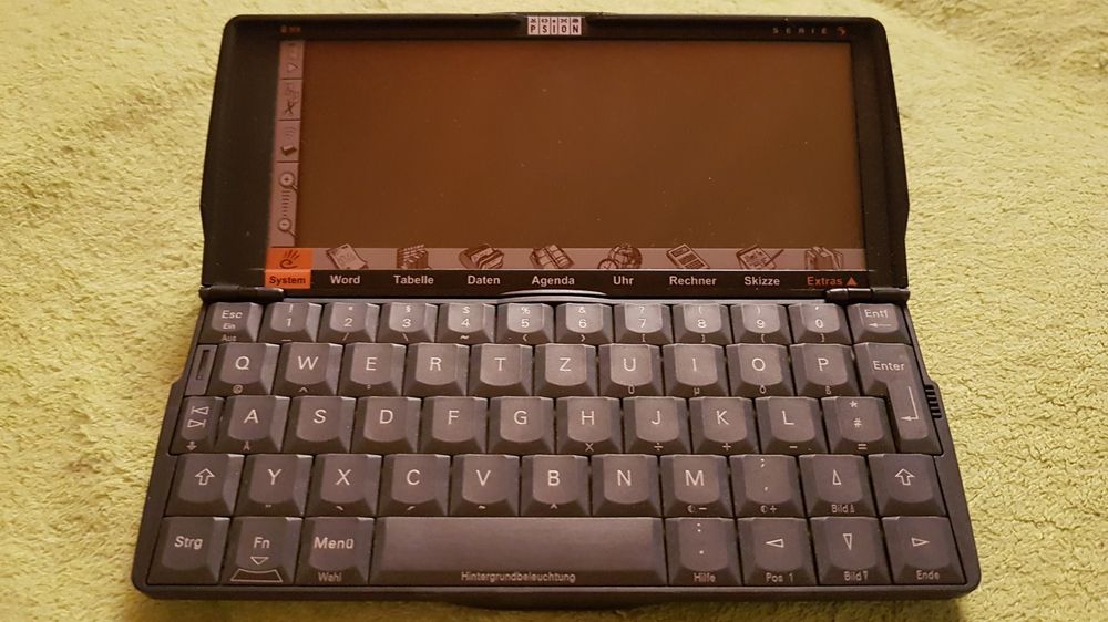 Retro Handheld-Computer 