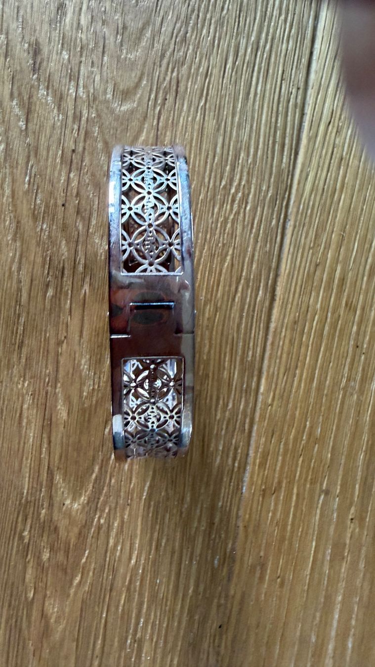 Bracelets: Michael Kors Armreif rosegold – D'occasion à Zürich par hel_nm8s 1